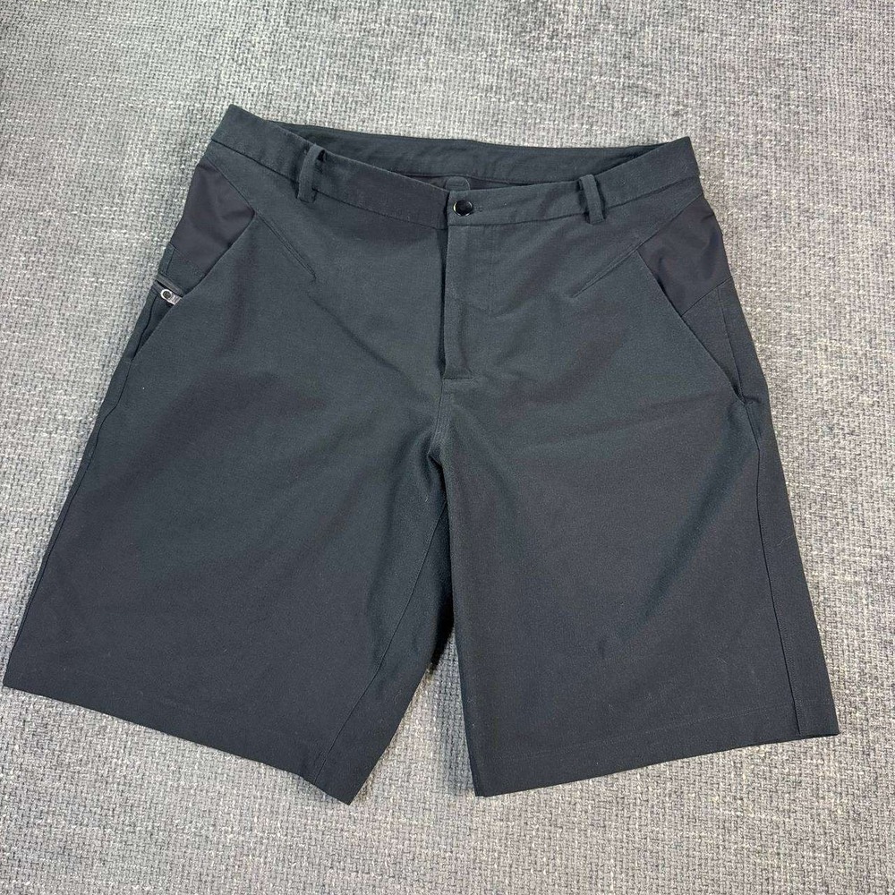 Lululemon Commission Golf Shorts Mens 34 Black Technical Stretch Athletic